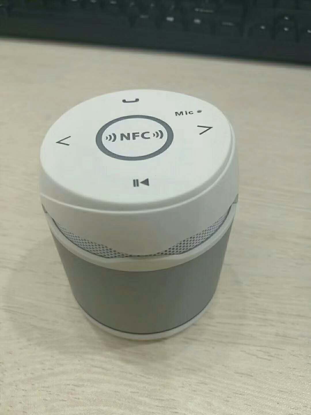 【质量】多功能蓝牙迷你音响